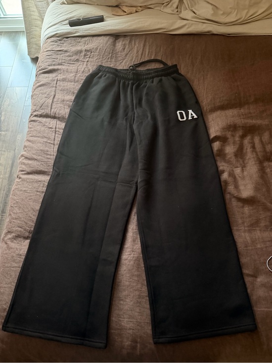 Oner Active Pants - Women’s Black Wide-Leg Sweatpants with 'OA' Detail
